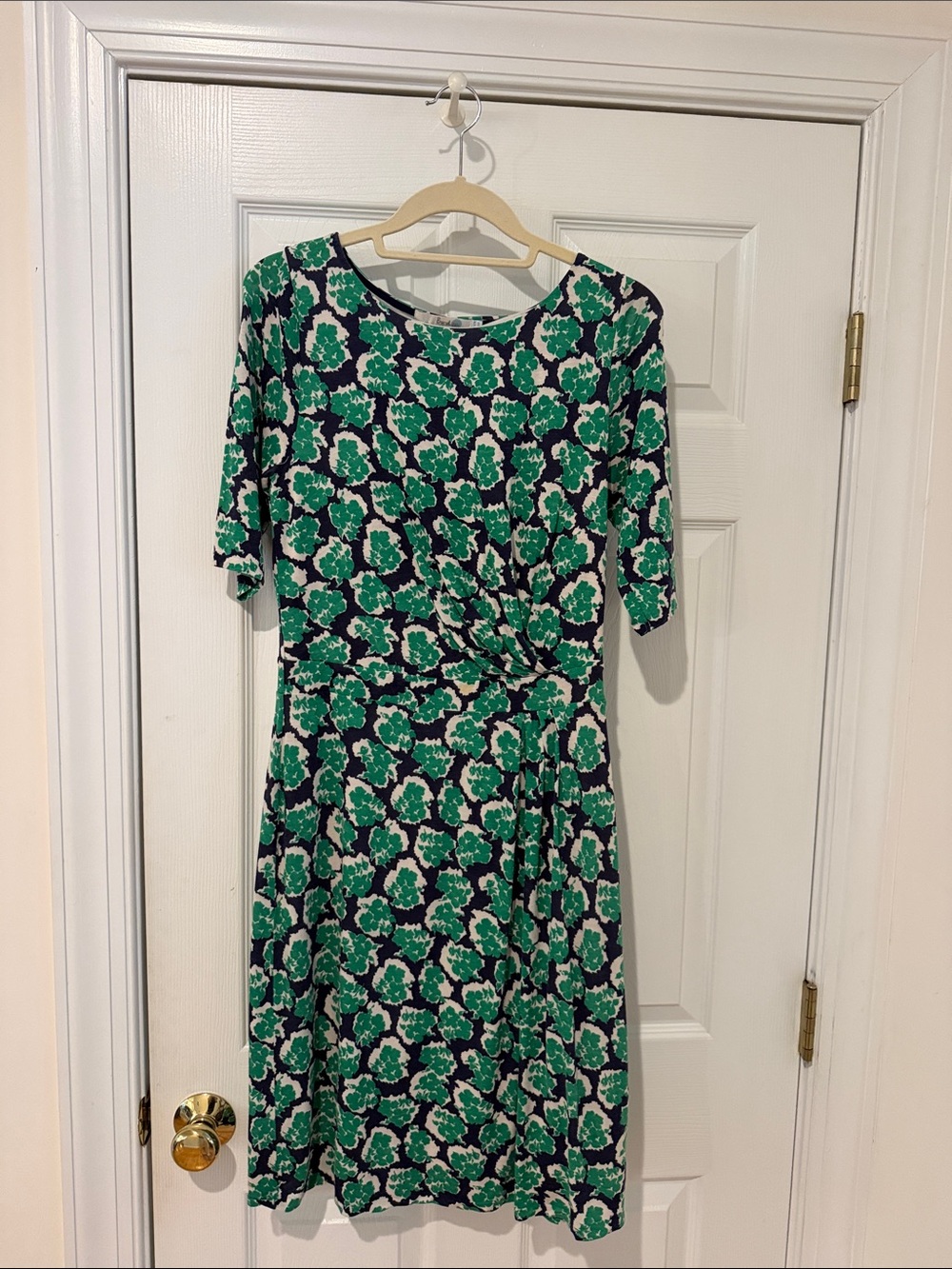 Boden Green and Navy Floral Twist-Waist Midi Dress, US 8R, Annie dress